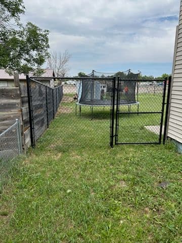 Laurel MT Backyard Chain-Link Fence Upgrade image
