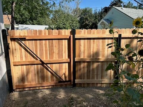 Gallery photos for Enhanced Outdoor Beauty with New Cedar Fence: Image #2
