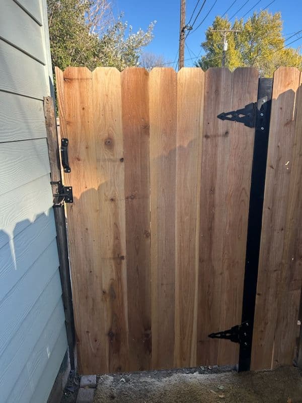 Gallery photos for Fresh Wooden Gate Upgrade for Your Home: Image #1